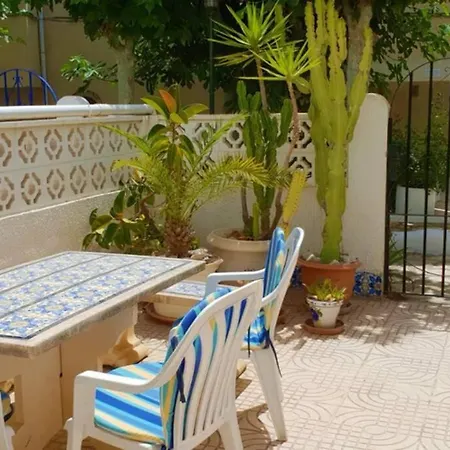 Bungalo En Cerca Del Mar